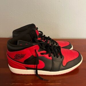 Nike Black Sneakers Air Jordan 11 Mid Banned